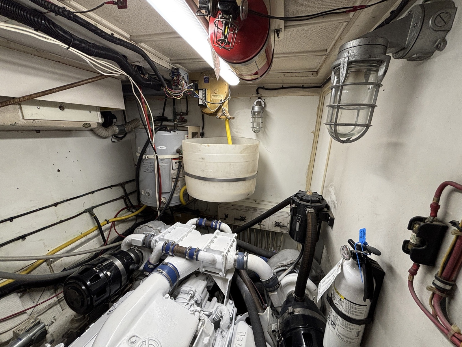 53' 1979 Hatteras Motor Yacht