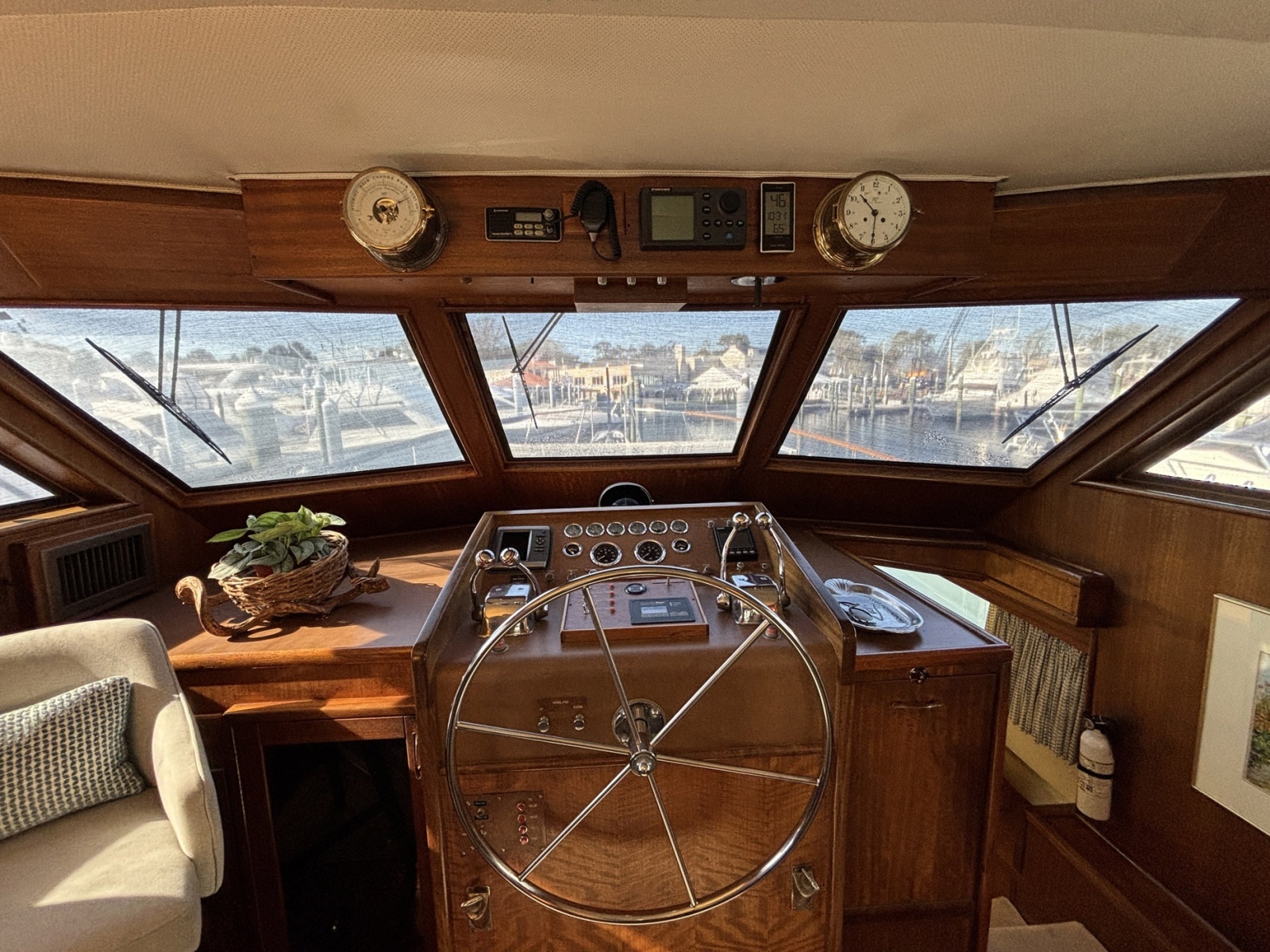 Miles Away 53ft Hatteras Yacht For Sale