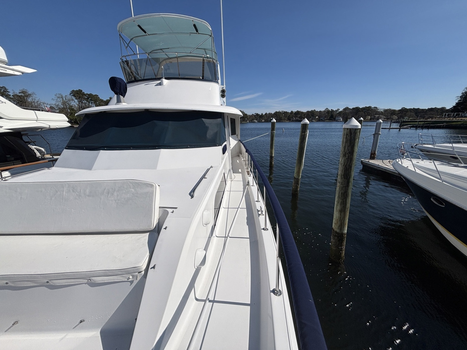 Miles Away 53ft Hatteras Yacht For Sale