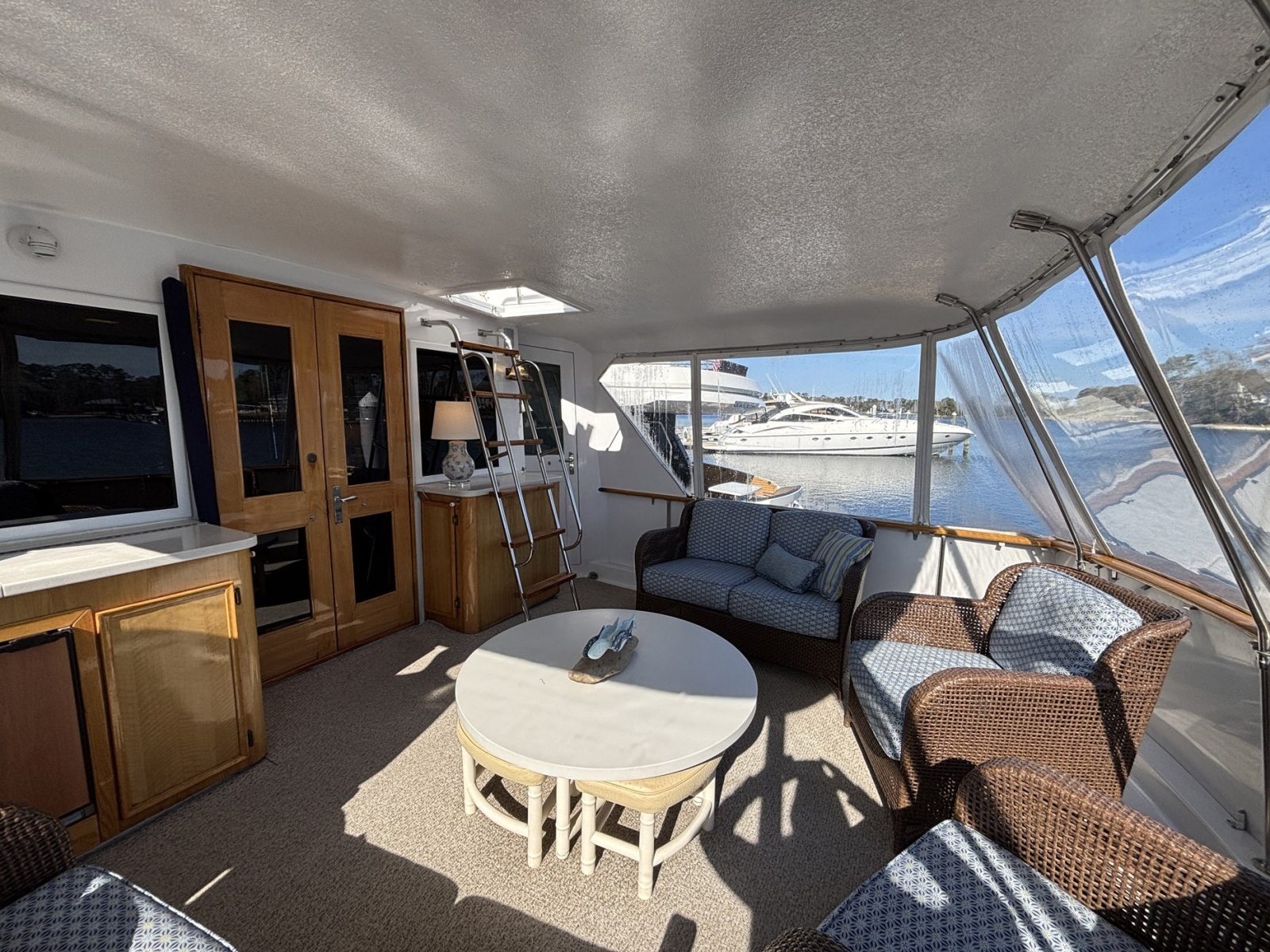 Miles Away 53ft Hatteras Yacht For Sale