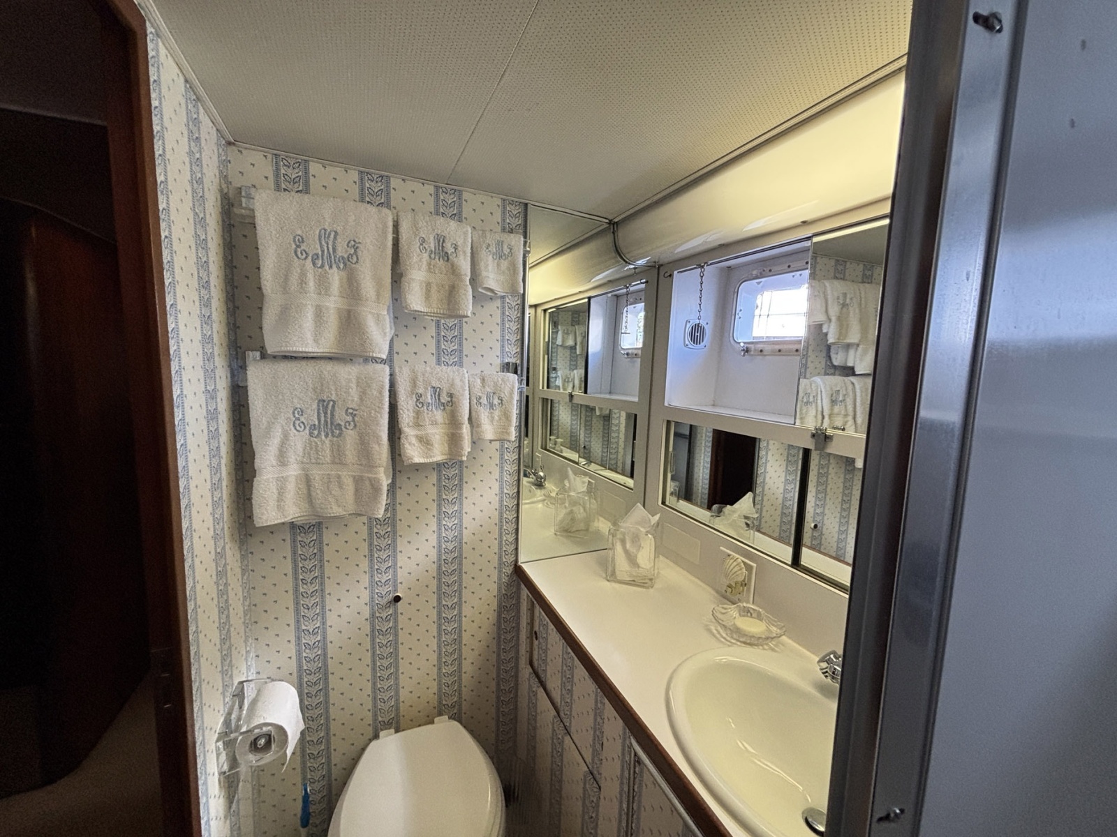 53' 1979 Hatteras Motor Yacht