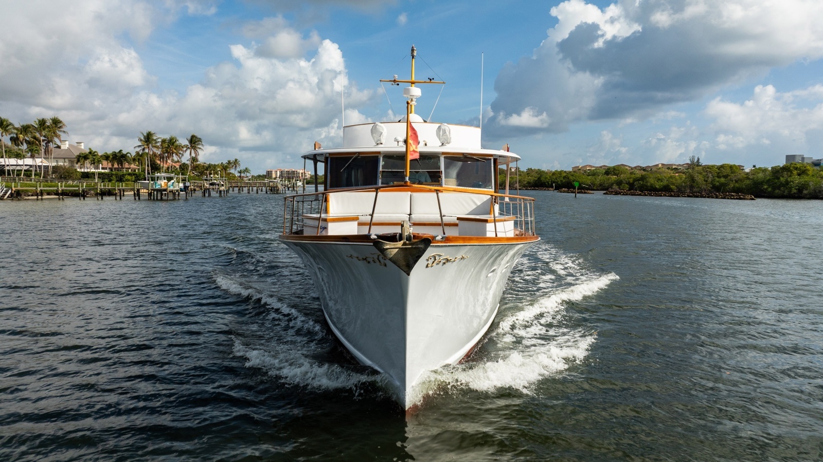 DOVETAIL 72ft Trumpy Yacht For Sale