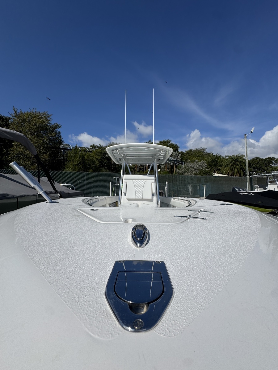 30ft Contender Yacht For Sale
