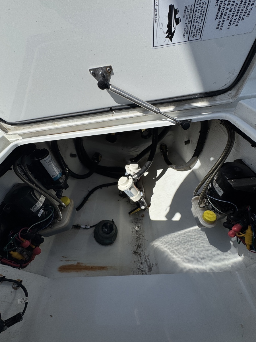 30ft Contender Yacht For Sale