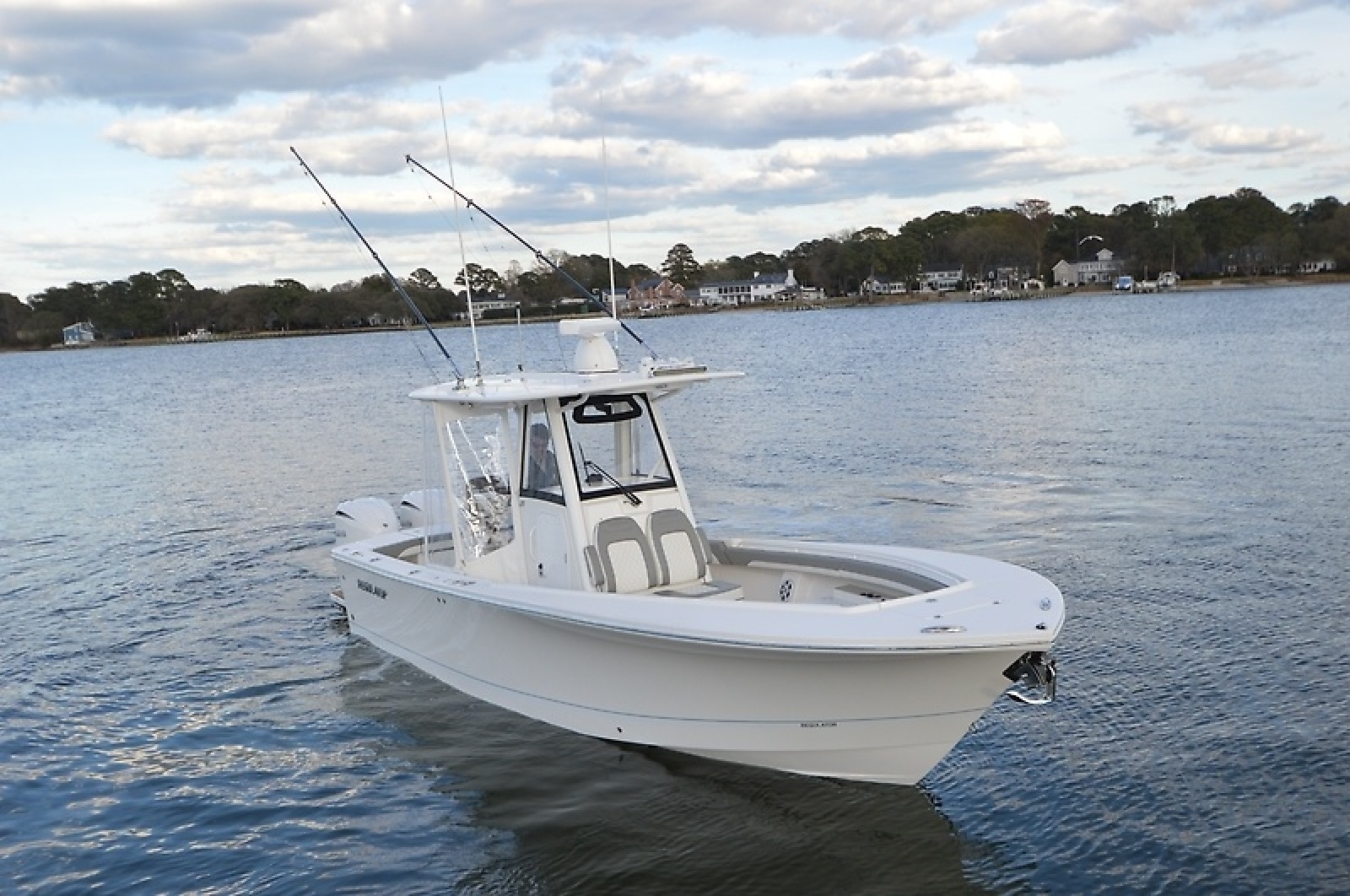 28' 2024 Regulator 28 FS