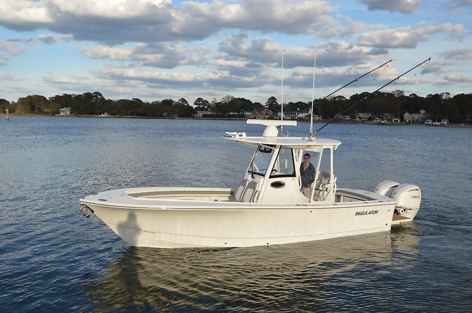 28' 2024 Regulator 28 FS