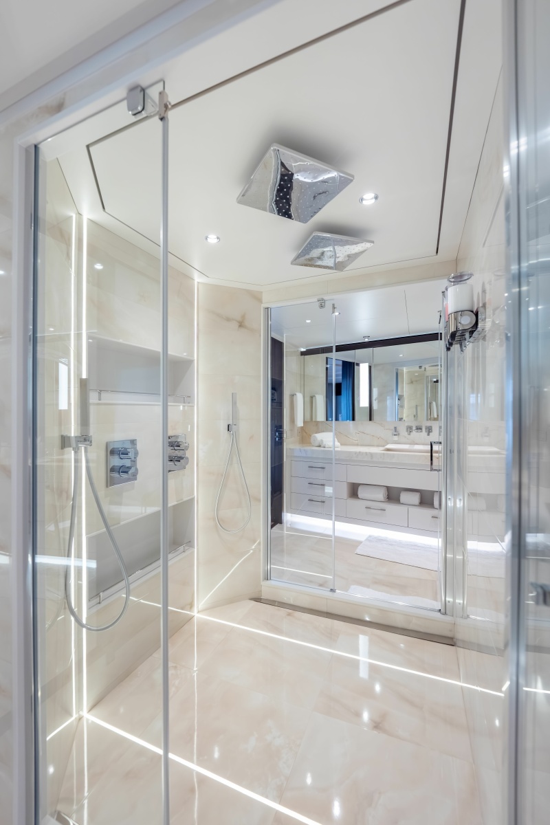 RESONANCE 125ft Hargrave Yacht For Sale