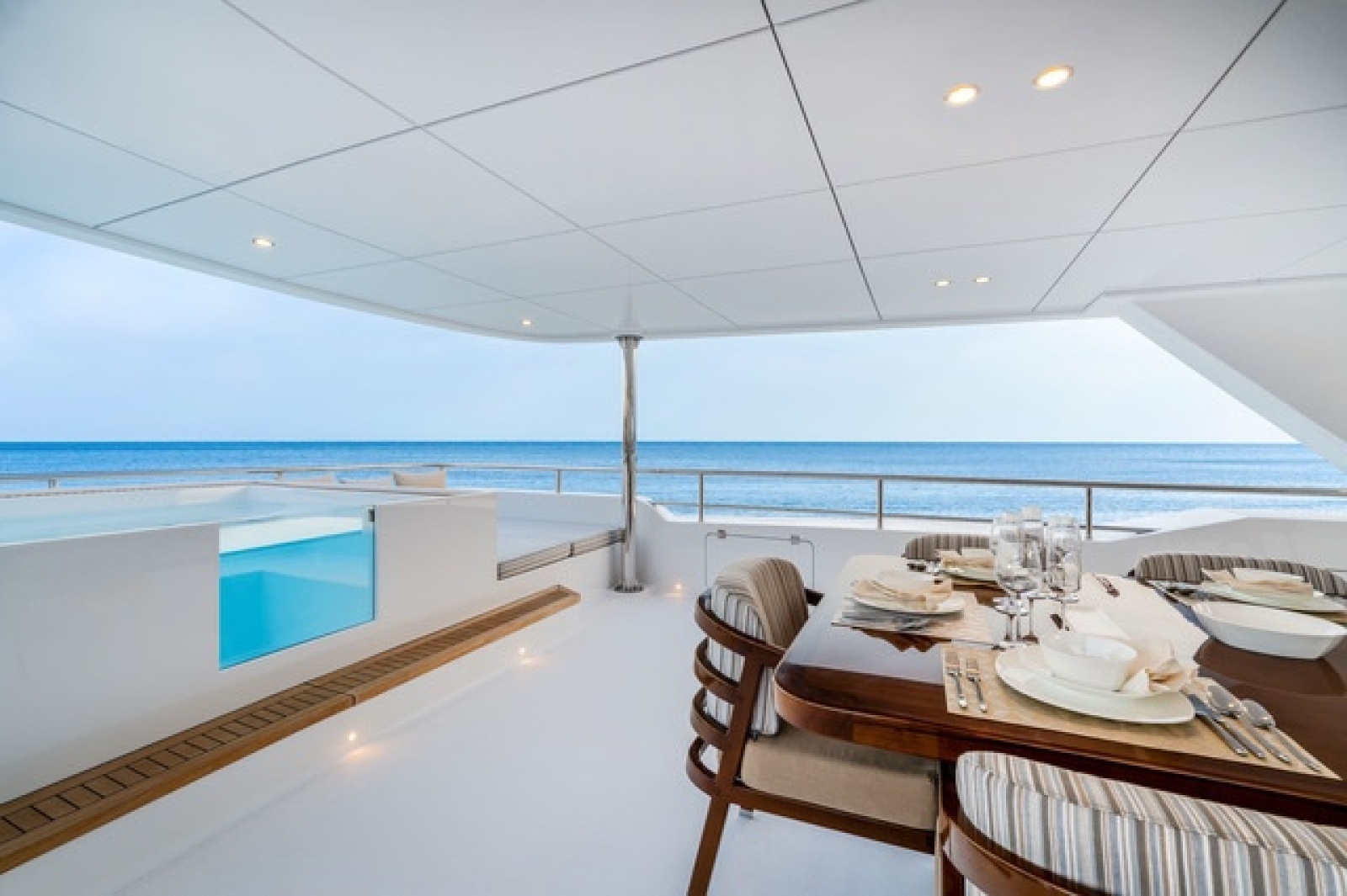 RESONANCE 125ft Hargrave Yacht For Sale