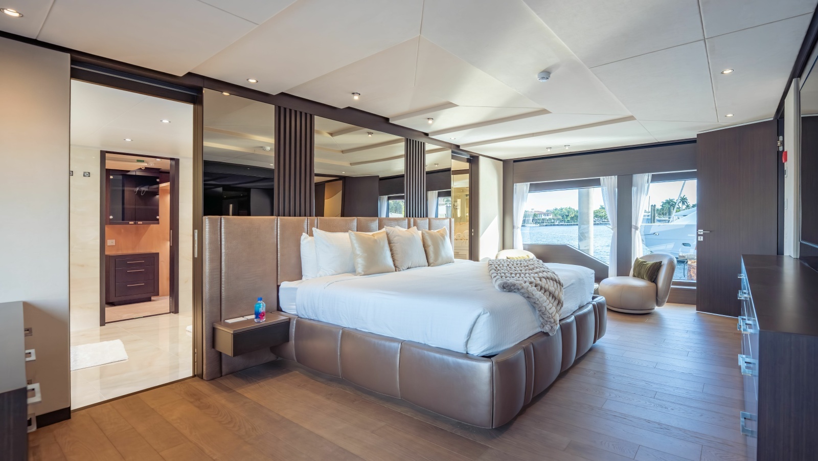 RESONANCE 125ft Hargrave Yacht For Sale