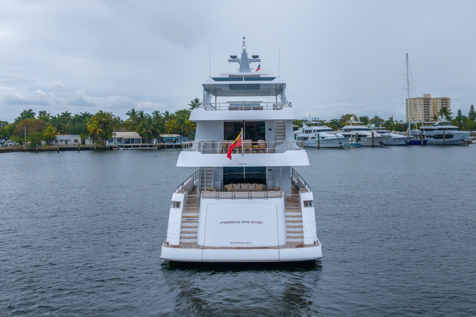 RESONANCE 125ft Hargrave Yacht For Sale
