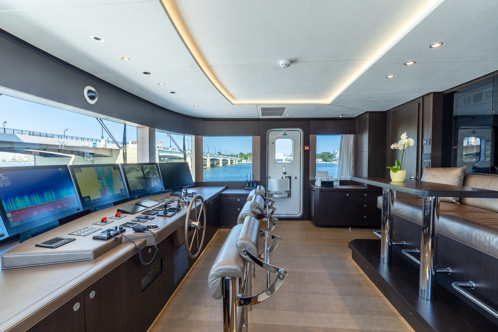 RESONANCE 125ft Hargrave Yacht For Sale