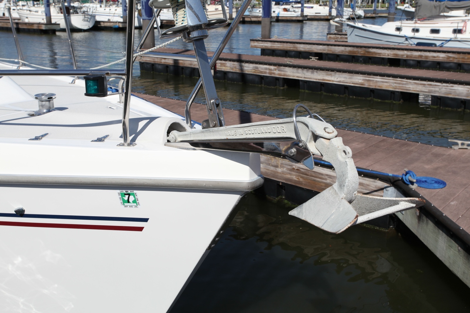 2005 Catalina 387