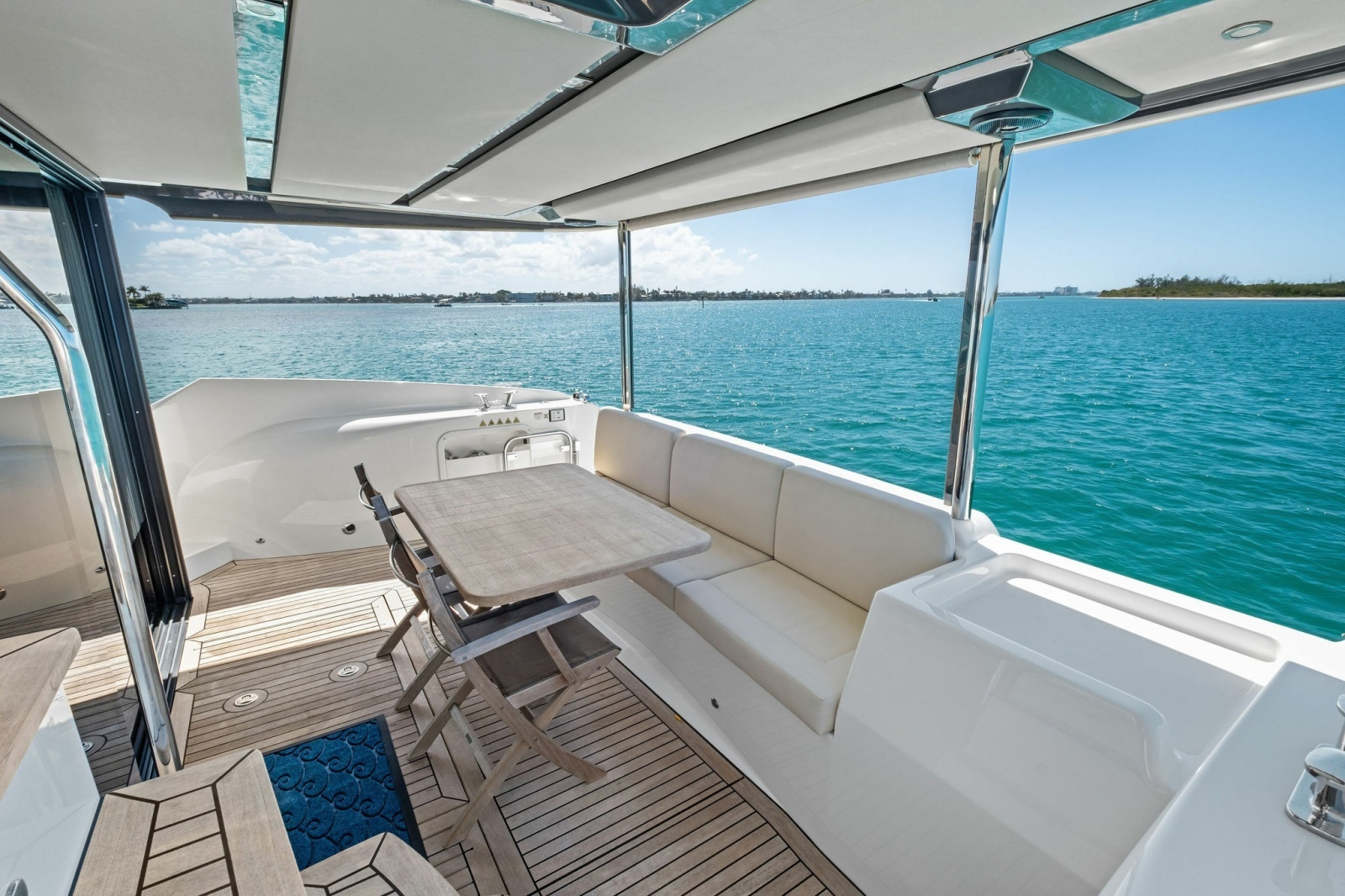 2019 Absolute 52 Navetta