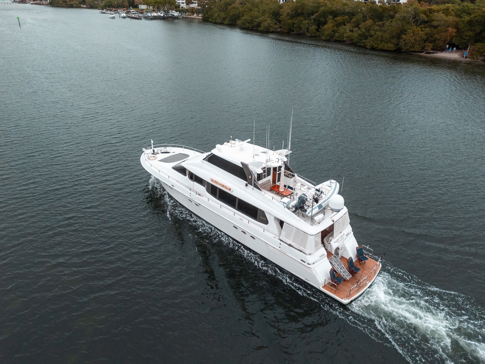 Lazzara 76 - Dare to Dream - Profile