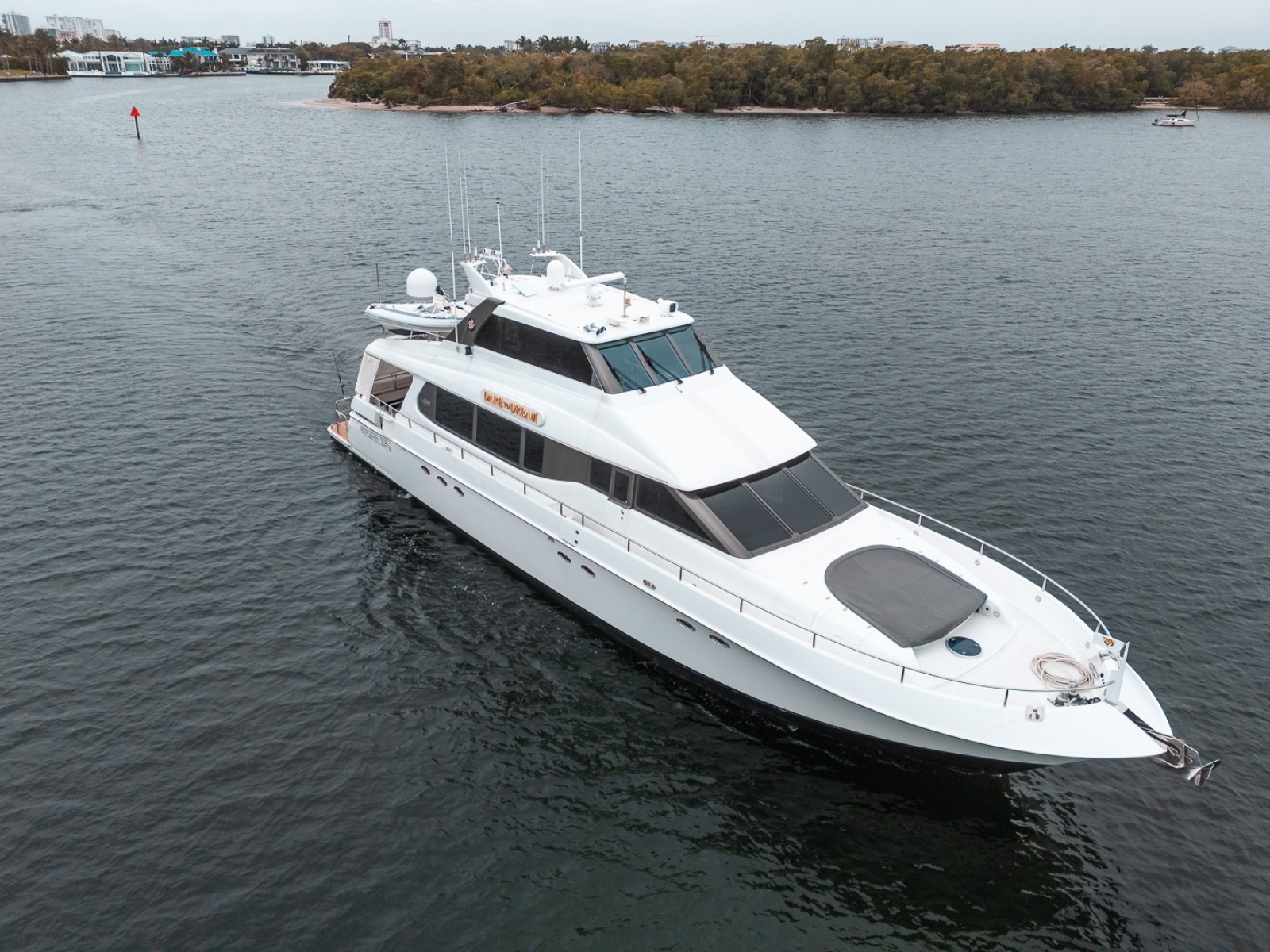 Lazzara 76 - Dare to Dream - Profile