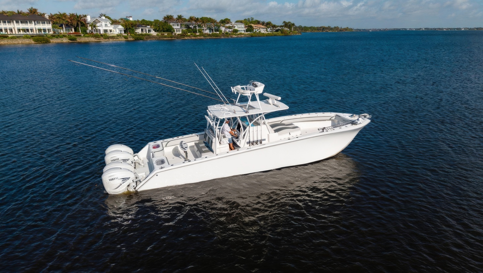 41' 2022 Sea Hunter 41 CTS