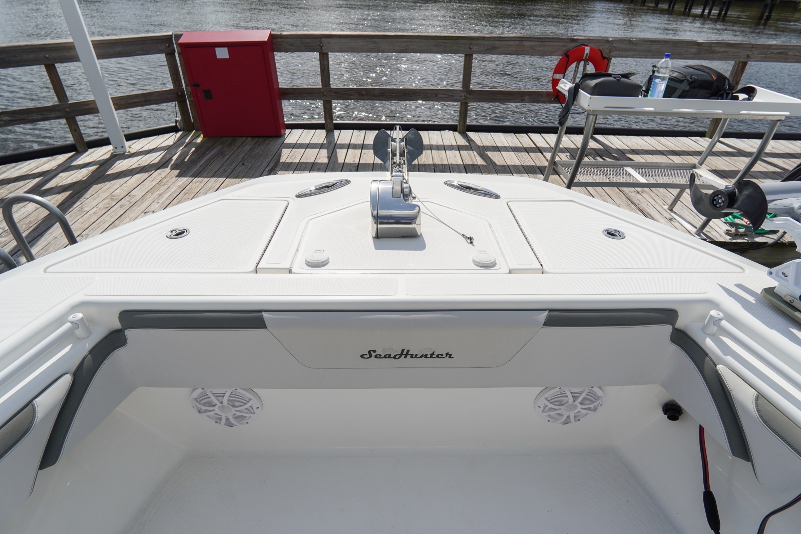 41' 2022 Sea Hunter 41 CTS