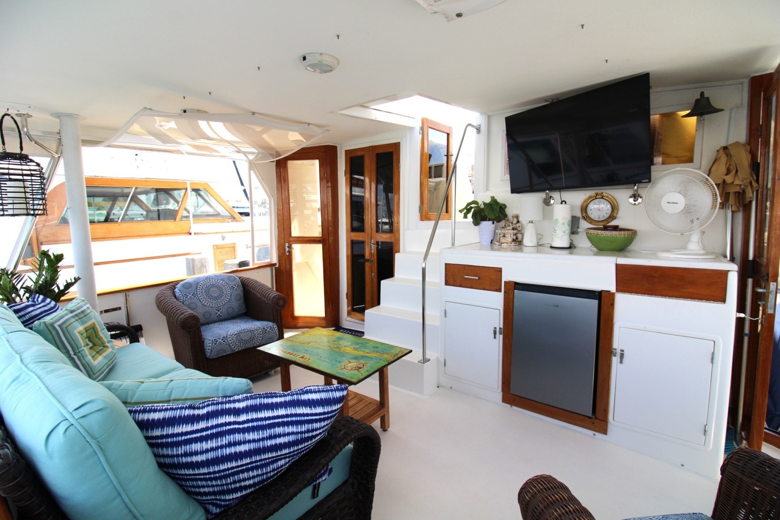 Miss Cristina 52ft Jefferson Yacht For Sale