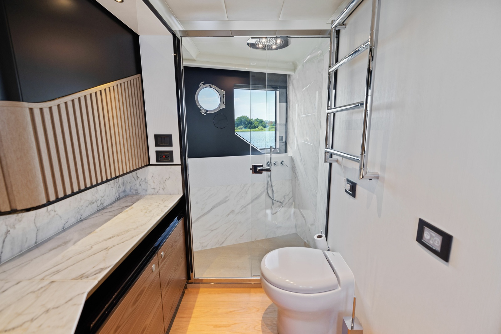 64' 2024 Absolute Navetta 64