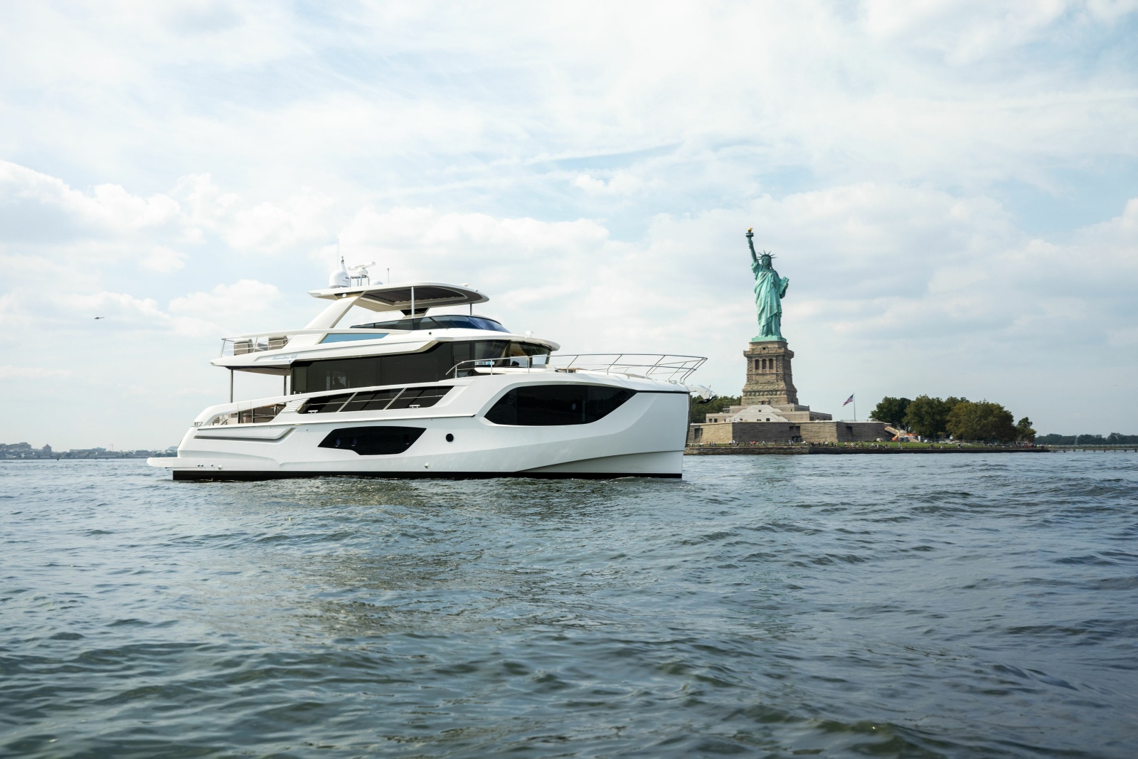 64' 2024 Absolute Navetta 64