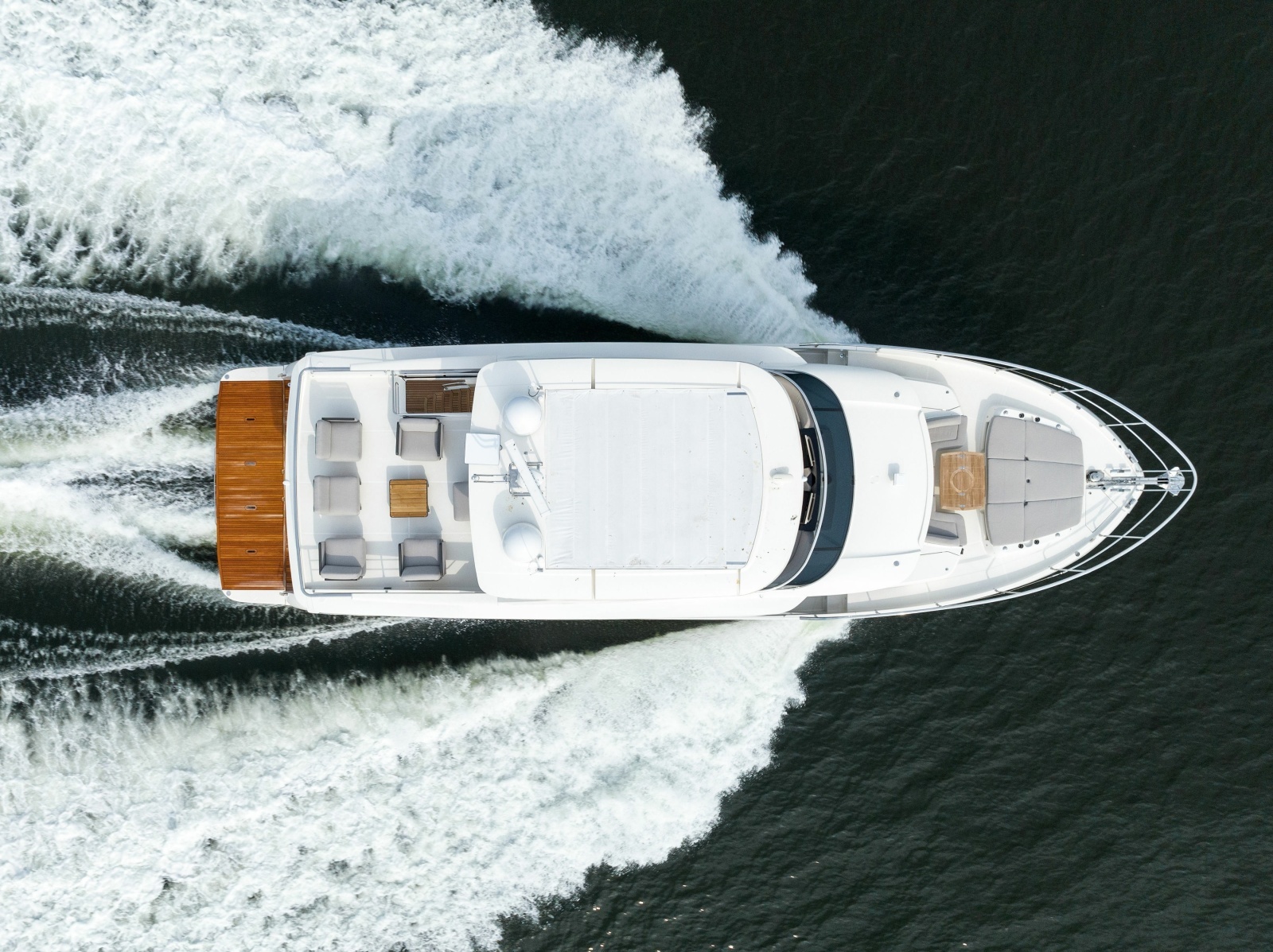 64ft Absolute Yacht For Sale