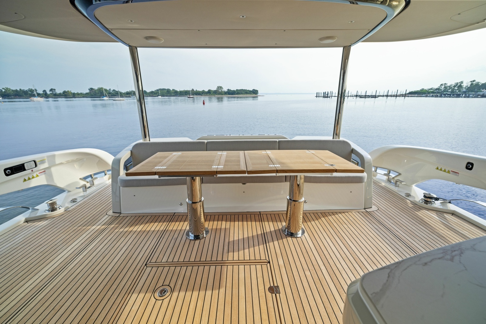 64ft Absolute Yacht For Sale