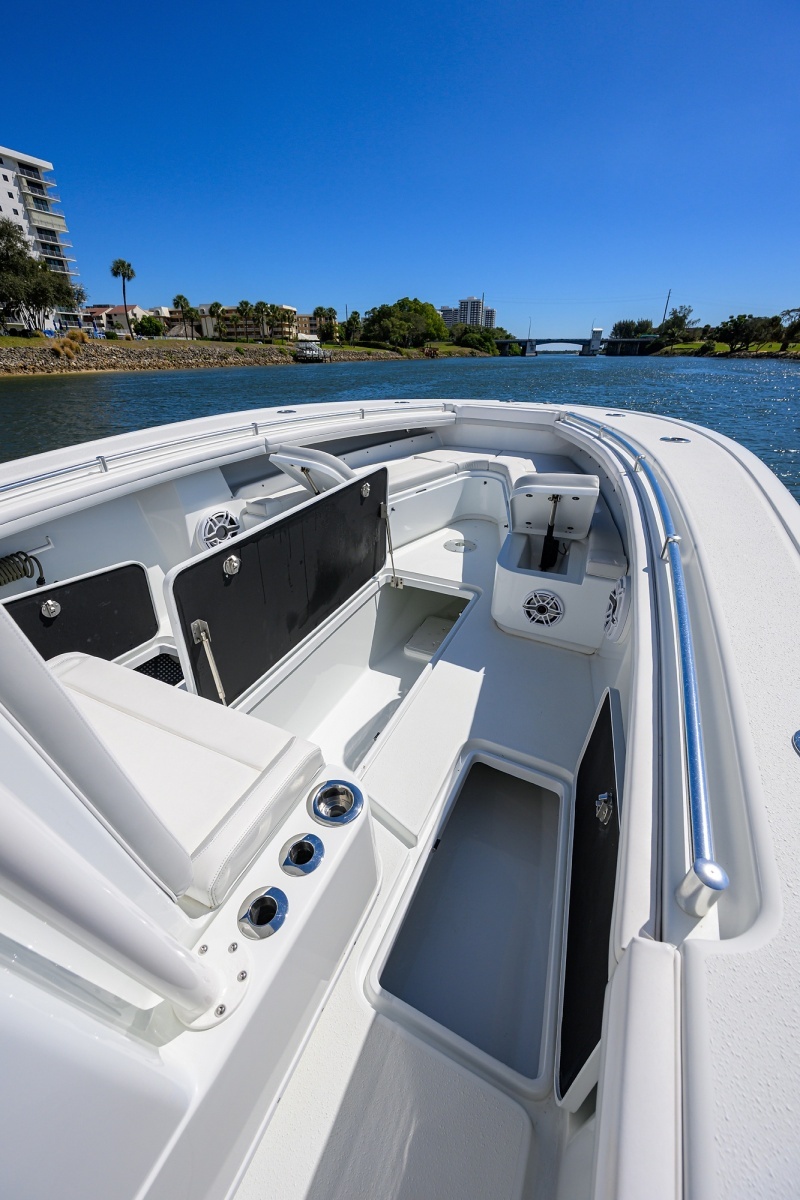 34ft Yellowfin Yacht For Sale