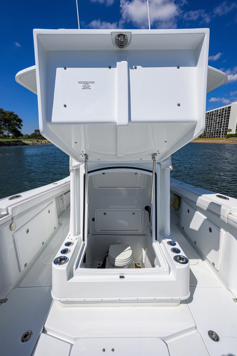 34' 2023 Yellowfin 34 Offshore