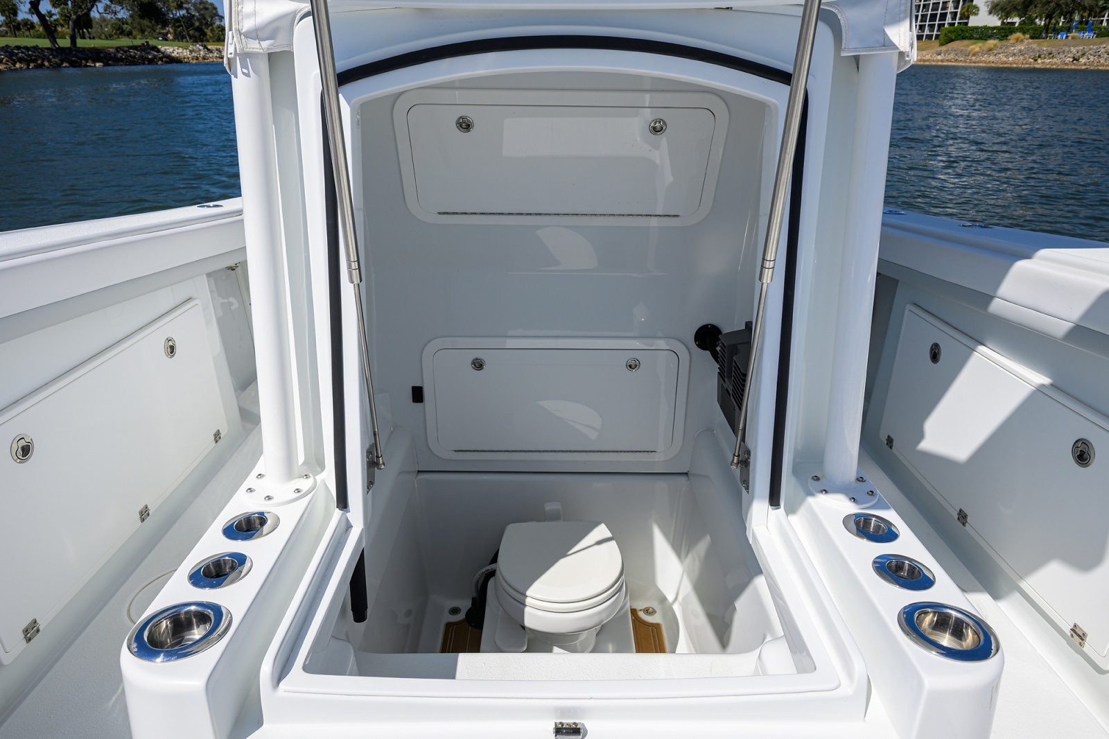 34ft Yellowfin Yacht For Sale