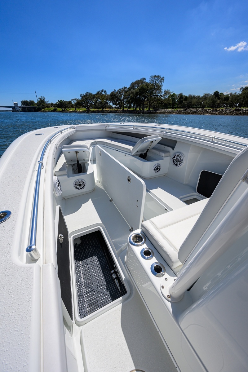 34ft Yellowfin Yacht For Sale