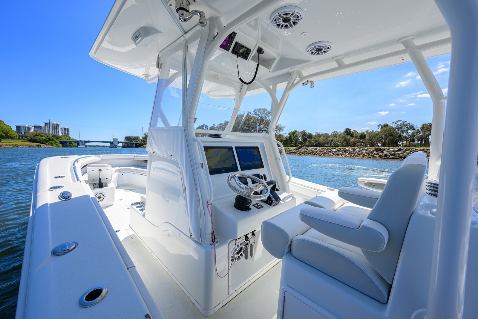 34ft Yellowfin Yacht For Sale