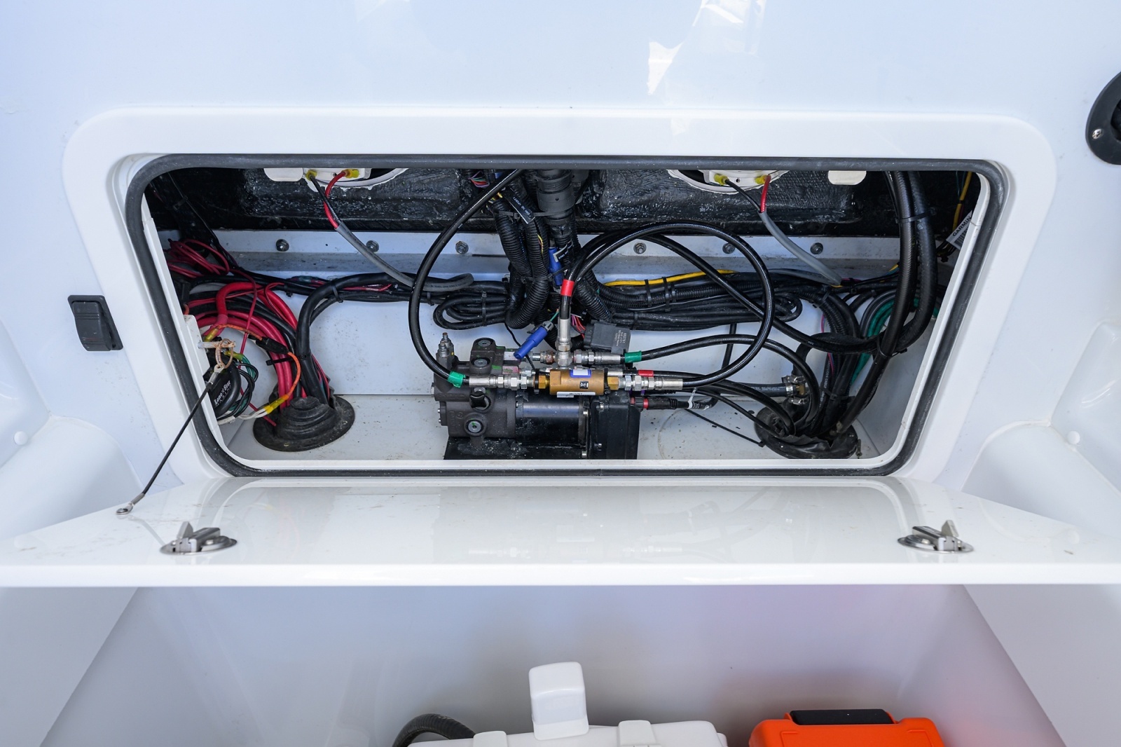 34ft Yellowfin Yacht For Sale