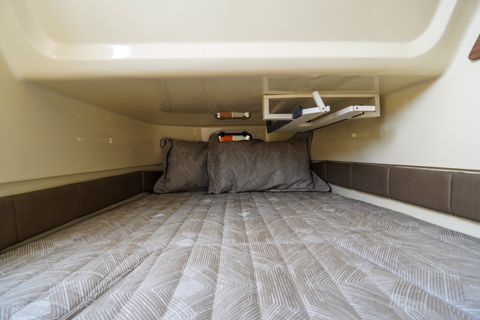 31ft Chris Craft Yacht For Sale