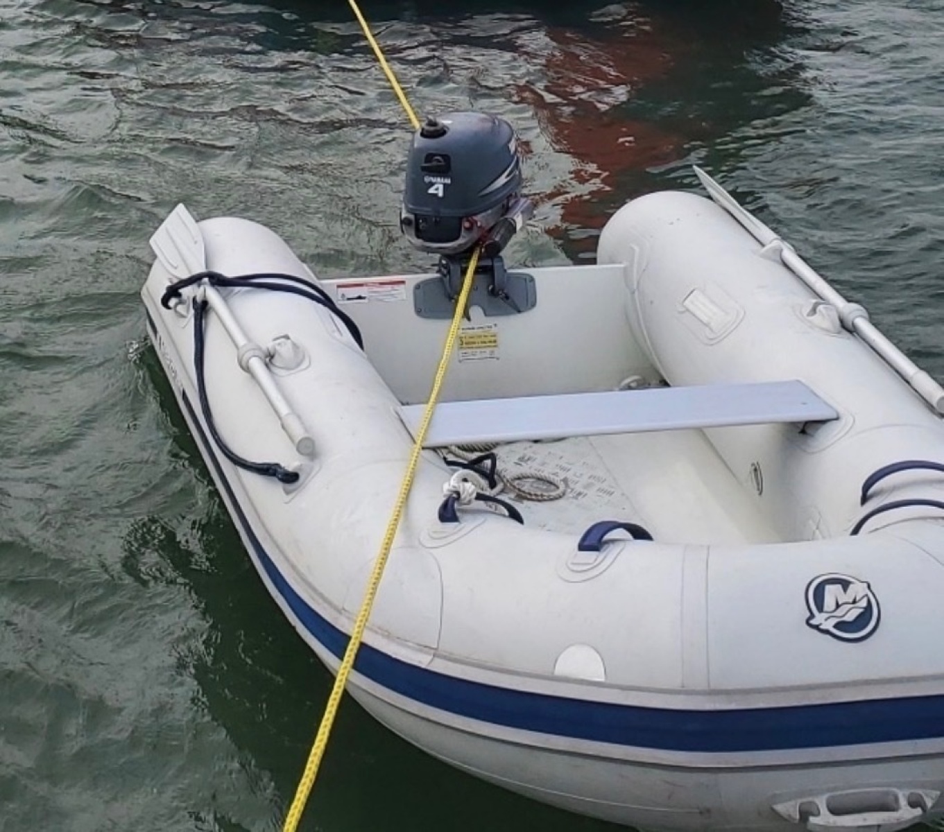 42' 2005 Beneteau 42 CC