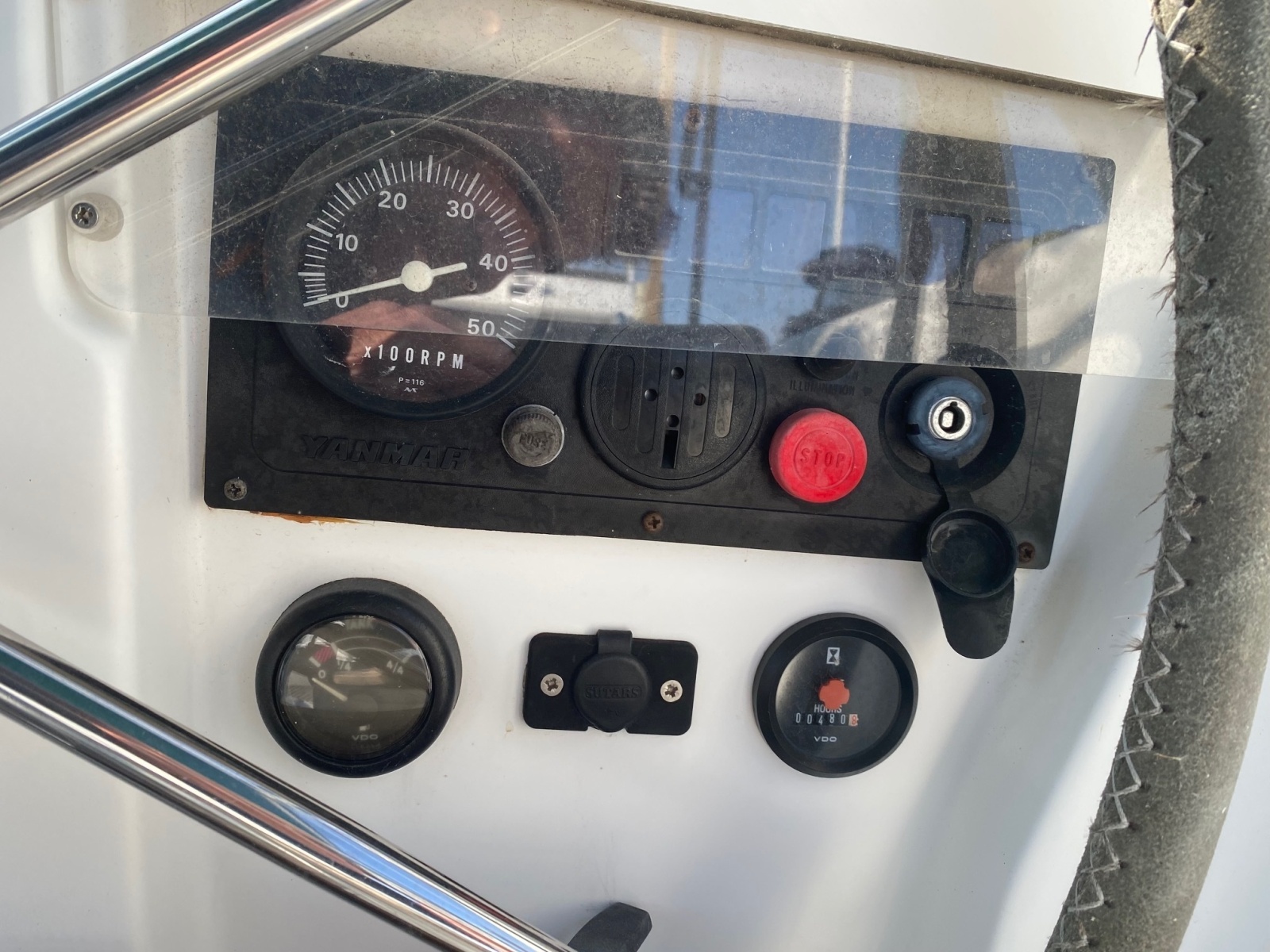 42' 2005 Beneteau 42 CC