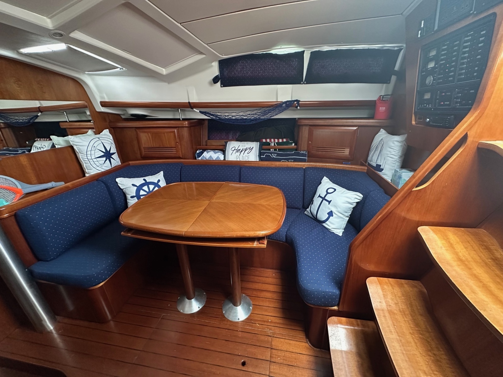 Gemini s Escape II 42ft Beneteau Yacht For Sale