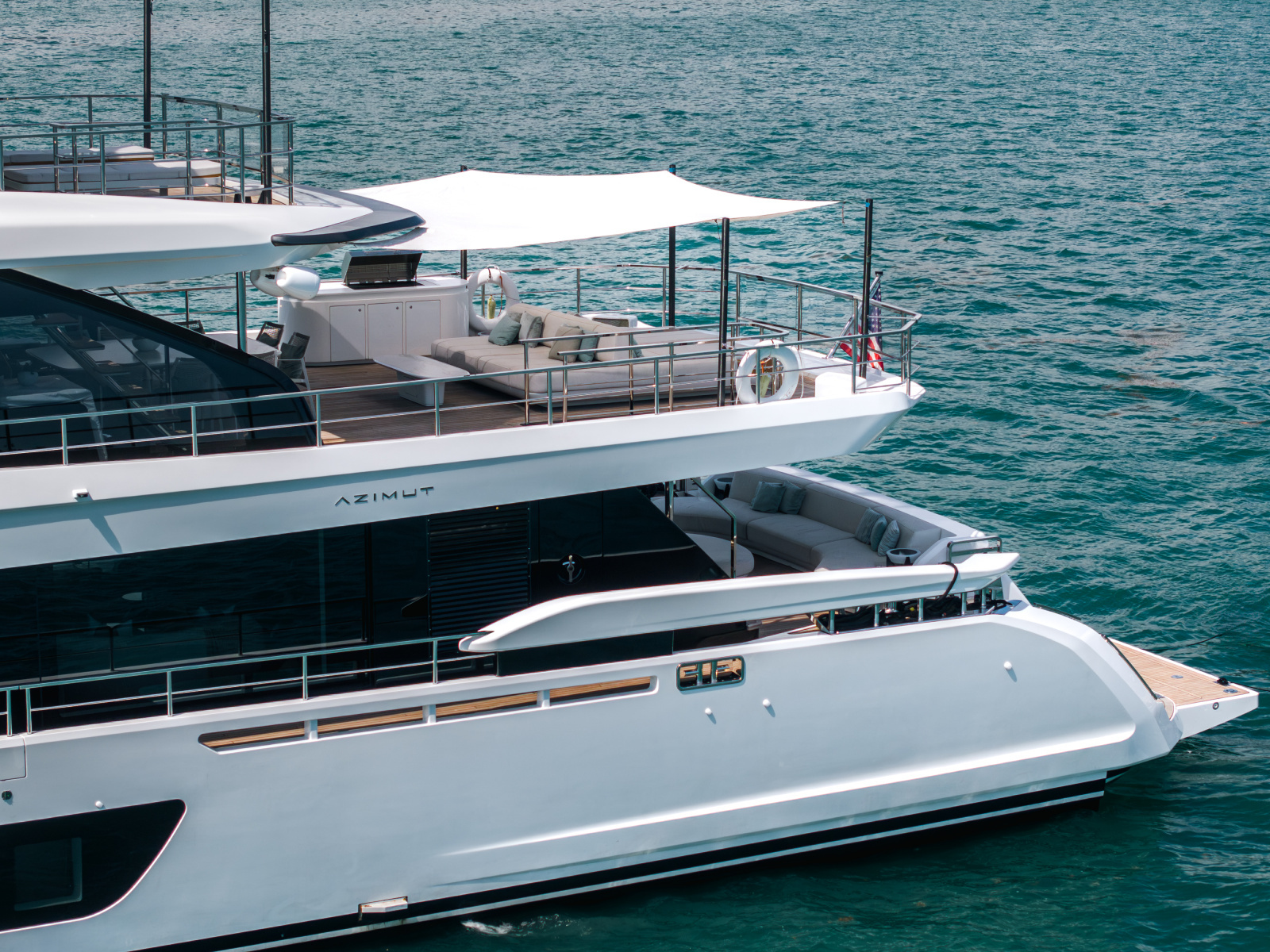 118ft Azimut Yacht For Sale