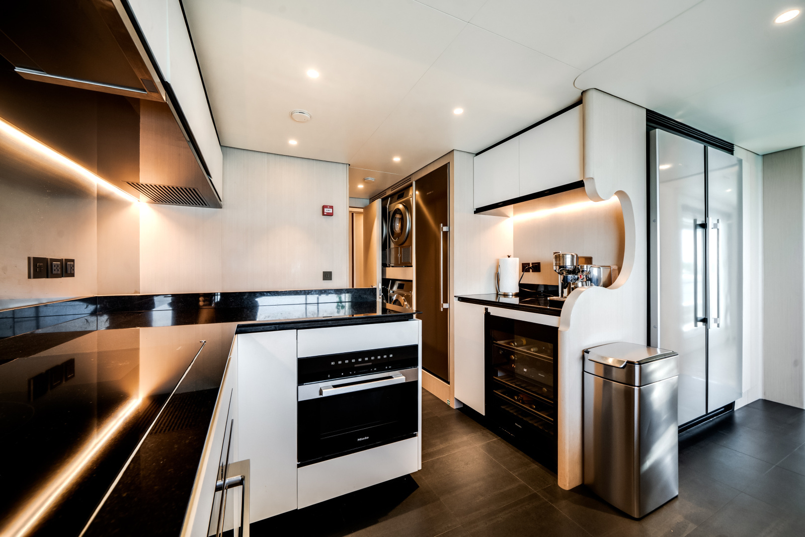 118ft Azimut Yacht For Sale