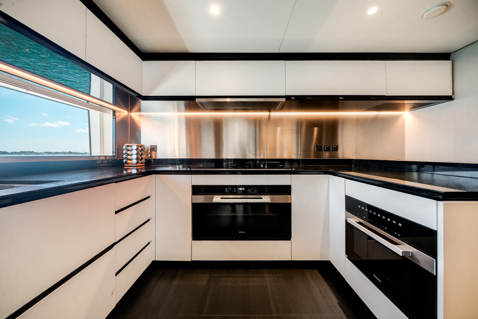 118' 2024 Azimut 36 METER