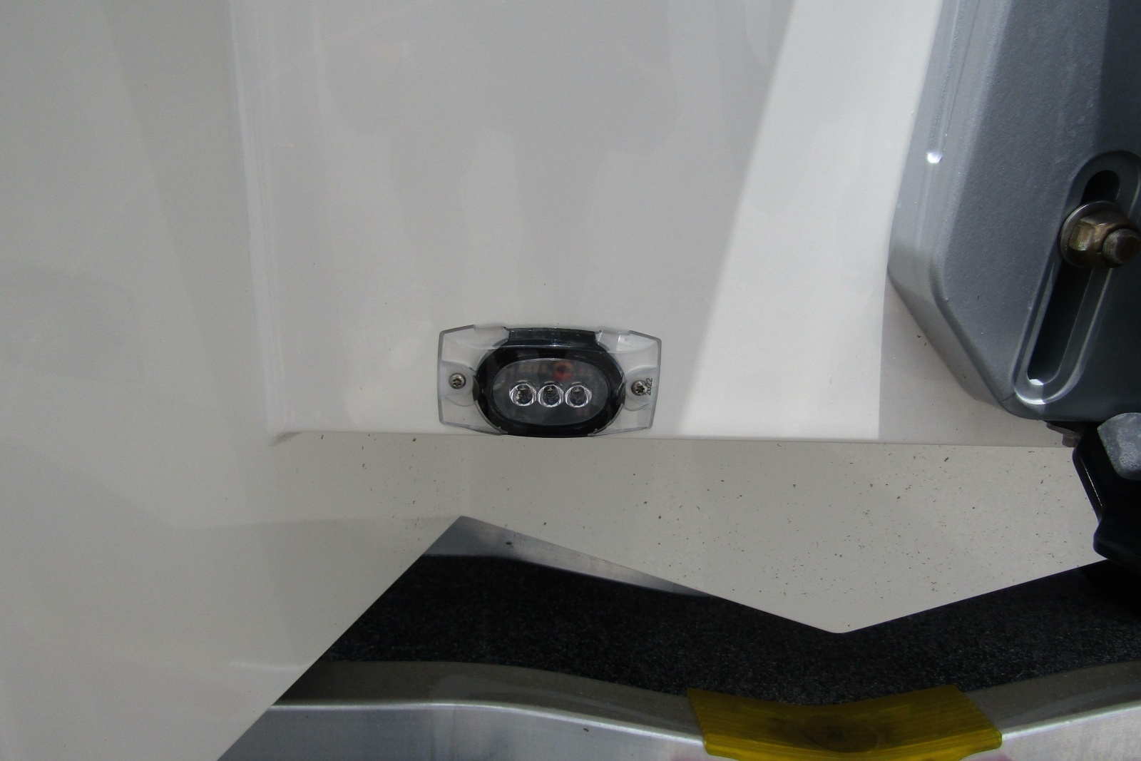 26ft Nimbus Yacht For Sale