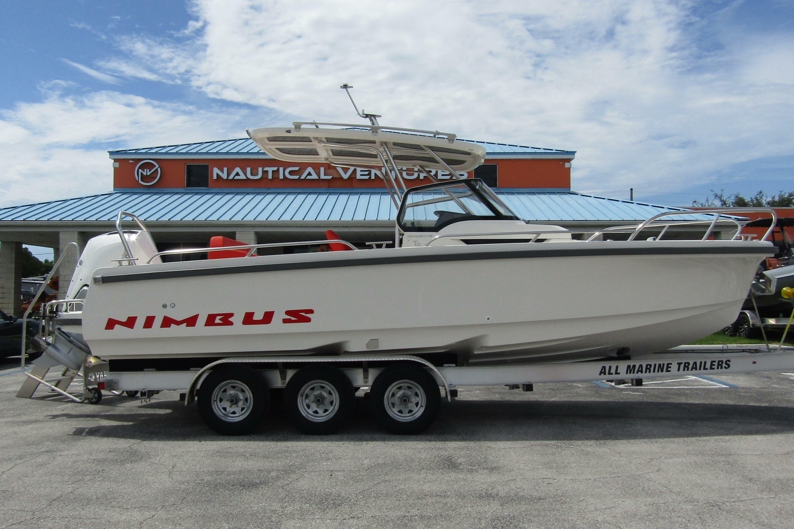 26ft Nimbus Yacht For Sale