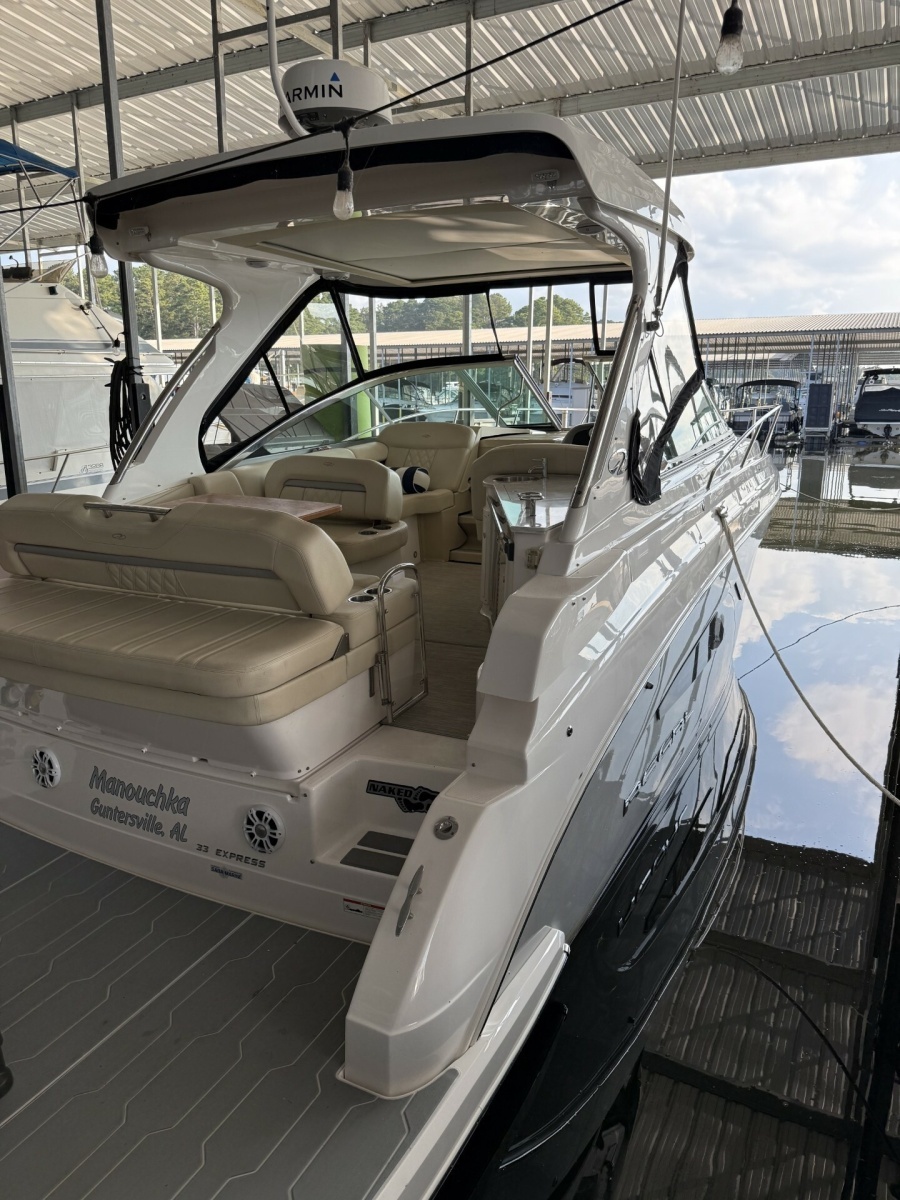 33ft Regal Yacht For Sale