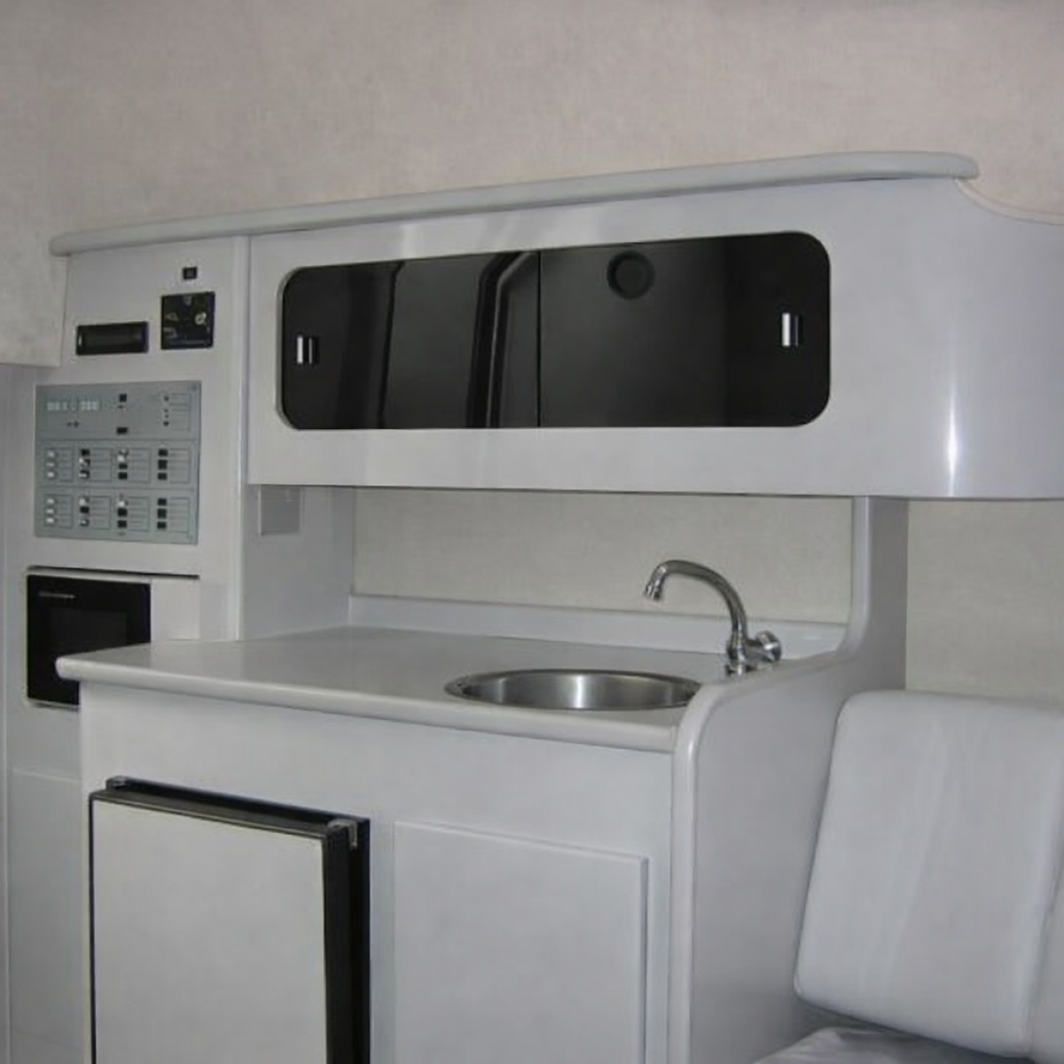 27' 1992 Tiara Yachts 270 Sport