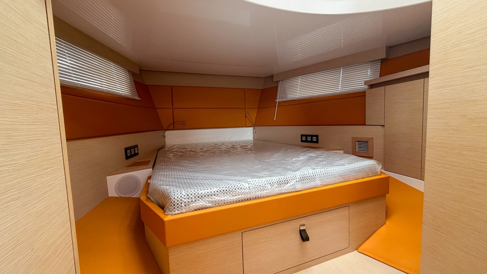 40ft Tesoro Yacht For Sale