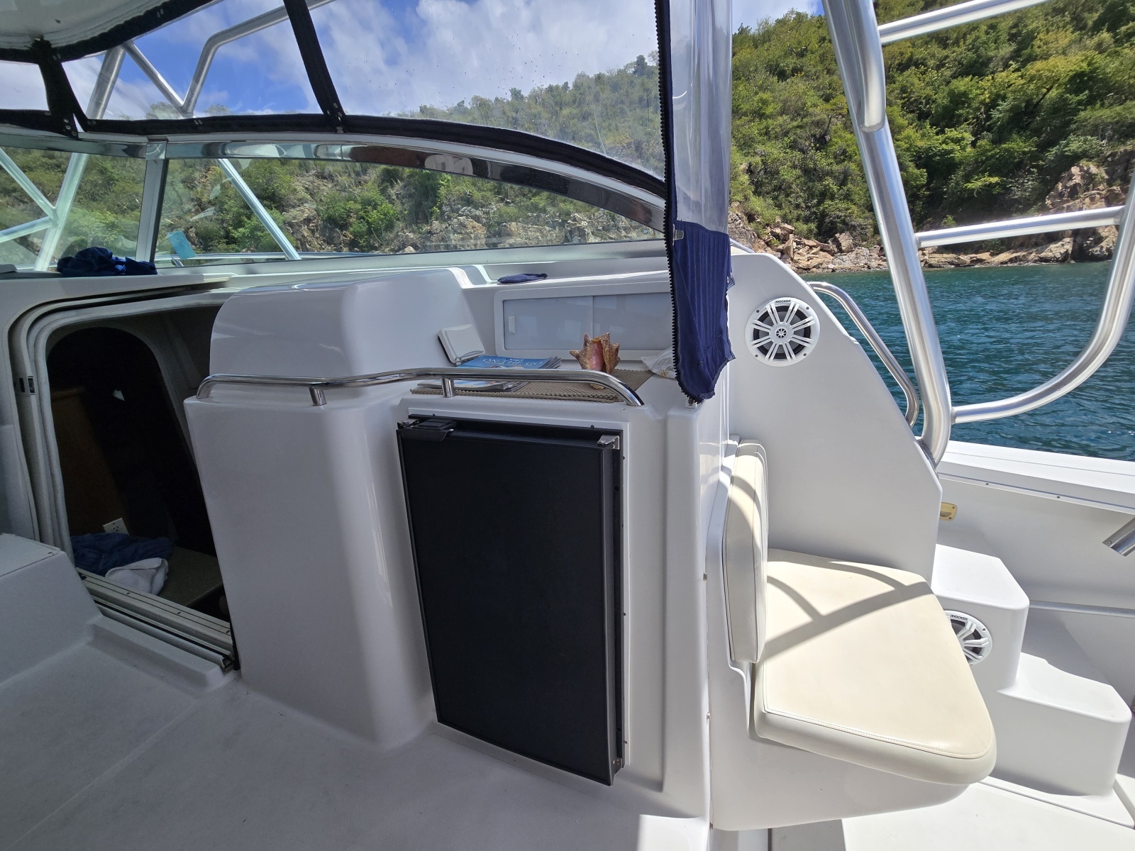 Carpe Ahora 37ft Glacier Bay Yacht For Sale