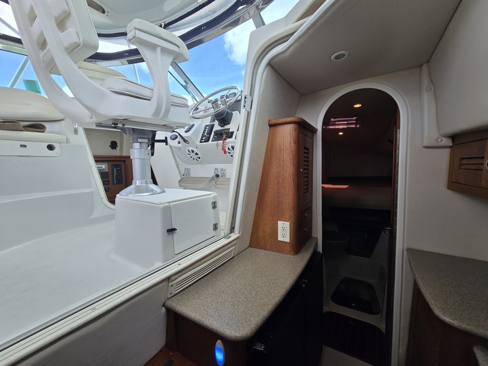 Carpe Ahora 37ft Glacier Bay Yacht For Sale