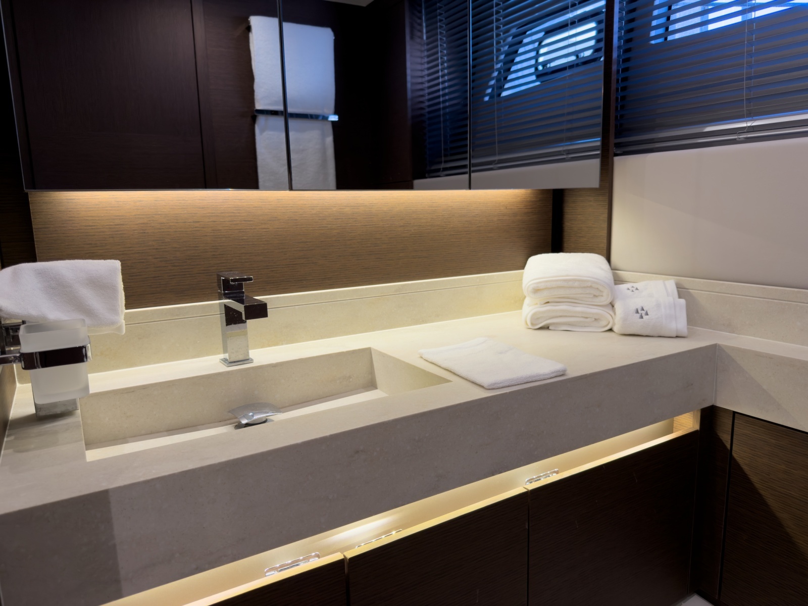 52ft Prestige Yacht For Sale