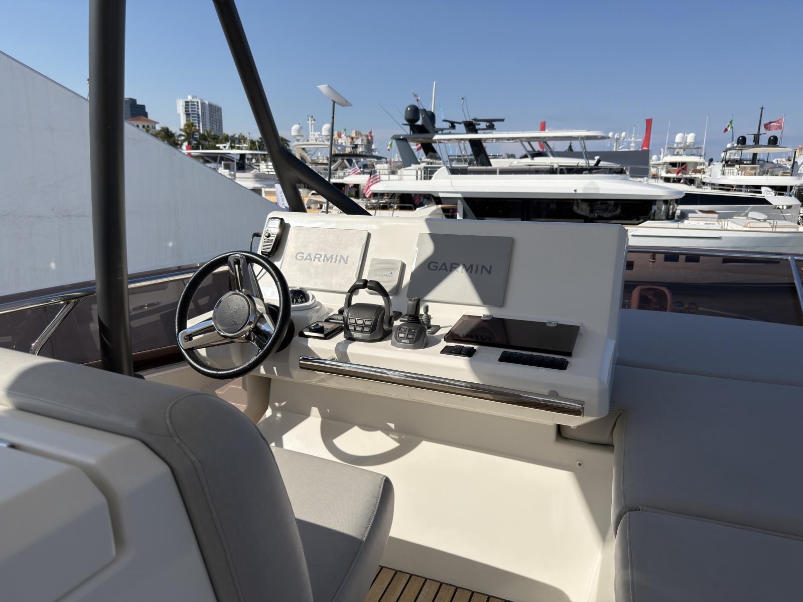 52ft Prestige Yacht For Sale