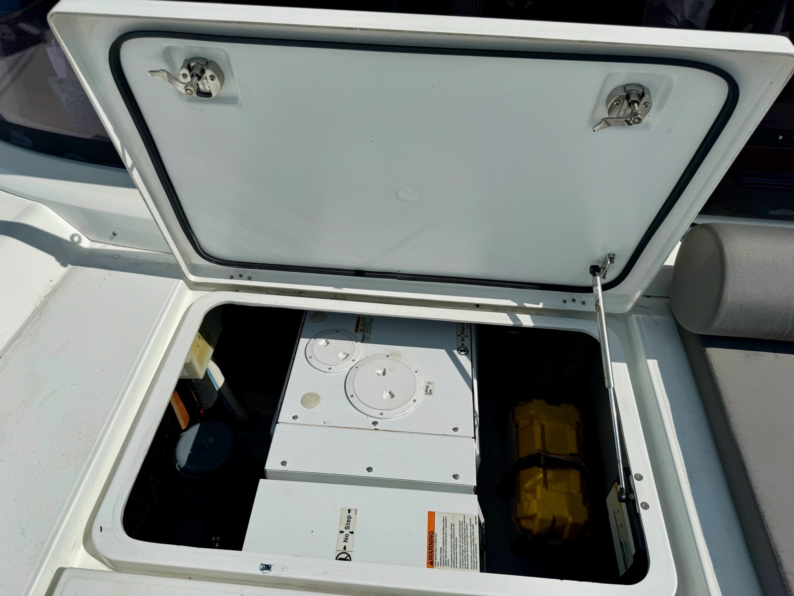 Owners Version 42ft Lagoon Yacht For Sale