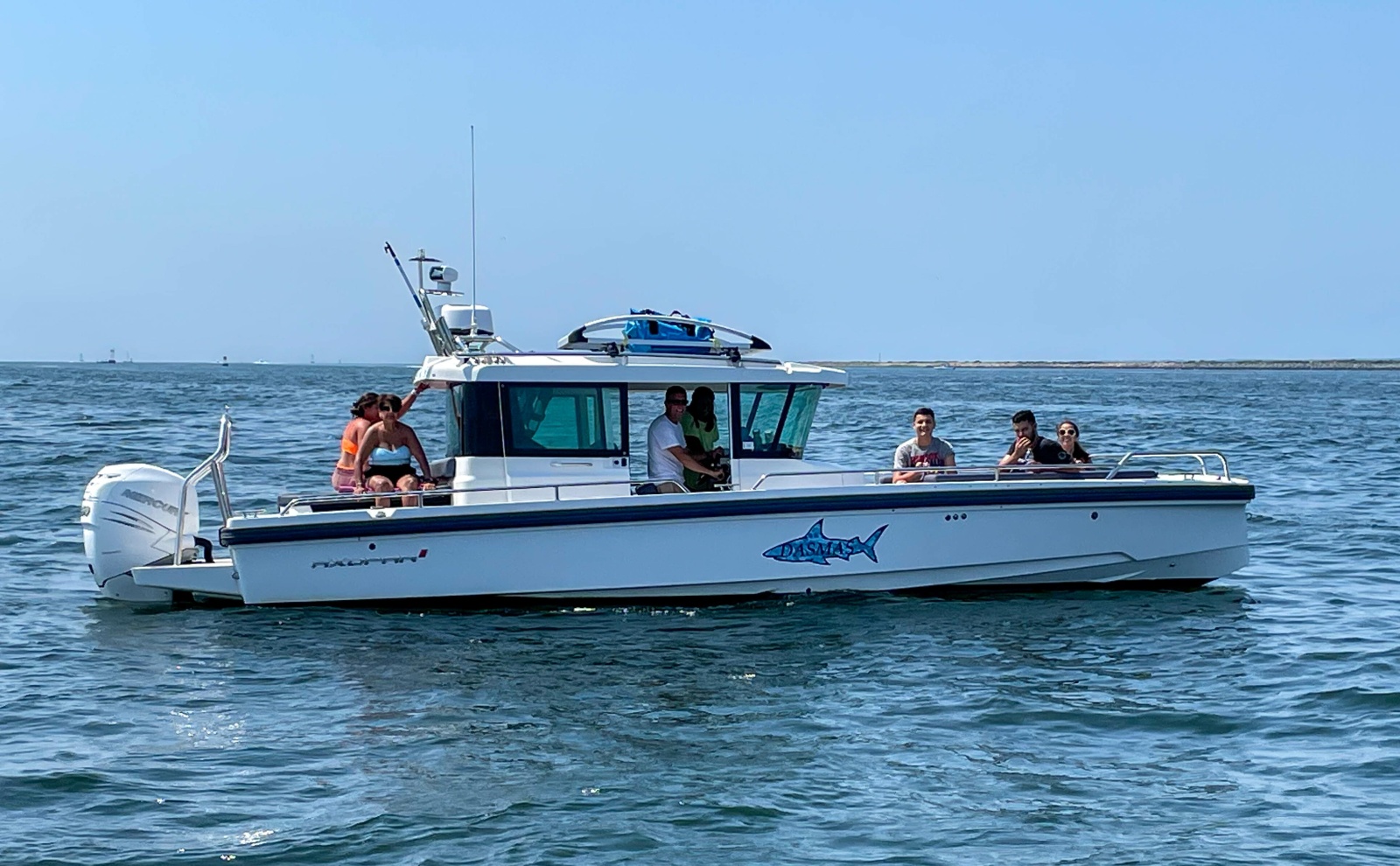 28' 2020 Axopar 28 Cabin